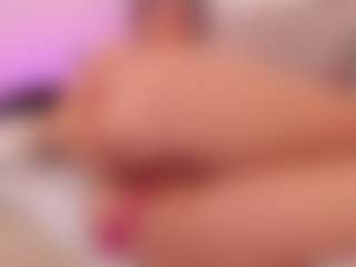 Live cam show with Kami Kaze - Oil on CSO-WL