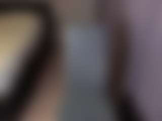 karinisse's Live Sex Cam Show