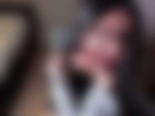karinisse's Live Sex Cam Show