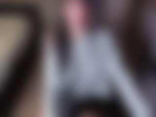 karinisse's Live Sex Cam Show