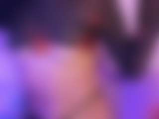 Live cam show with Mavis18 - Fuck Machine on thefappeningchat.com