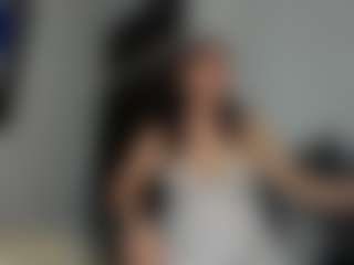 Live cam show with ZoeyValmont - Middle Aged on live18s.com