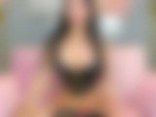 Live cam show with persiankitten - New Petite on intimatelivegirls.com