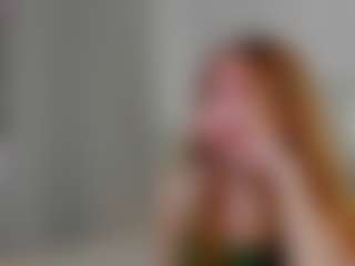 Live cam show with EvaLuv - New White on SmokeAndPoke | united states