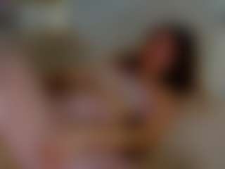 Live cam show with EvaLuv - Red Hair on dropp.cam