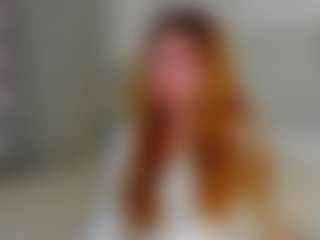 Live cam show with EvaLuv - Body Massage on Cam Slut