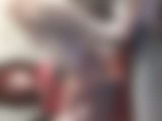 Live cam show with prissylilBitch - Brown Hair on livesuperchat.net