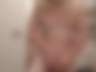 prissylilBitch's Live Sex Cam Show