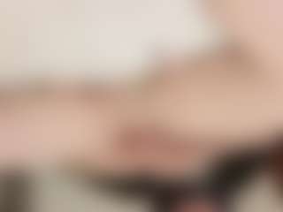 prissylilBitch's Live Sex Cam Show