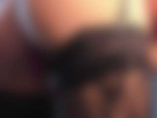 Live cam show with VellyMelly - Body Massage on livesuperchat.net
