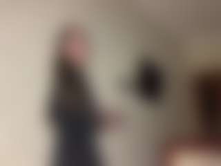 Live cam show with Lora - Granny Brown Hair on PervPlay.com