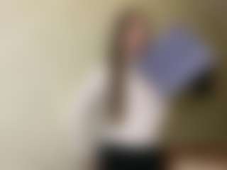 Live cam show with Lora - Granny on Pornisteam.com