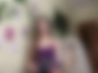 Live cam show with Lora - Striptease Granny on hotwifechat.live
