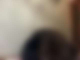 Live cam show with Lora - Green Eyes on liverealitysex.com