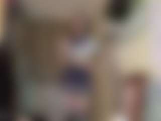 Lora's Live Sex Cam Show