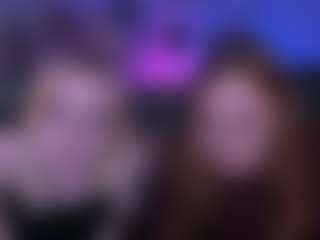 Live cam show with luna-veyra - Flashing on Dolls Live