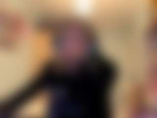Adel's Live Sex Cam Show