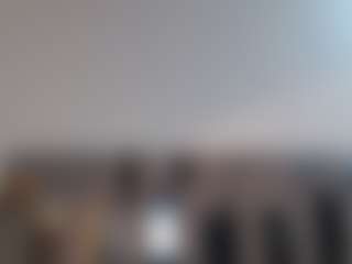 Live cam show with yohatinelly - Smoking on https://playwithruby.com