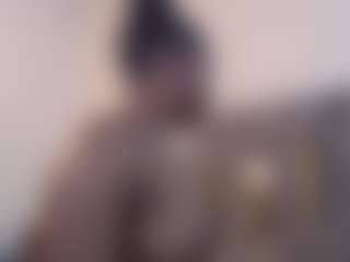 Live cam show with yohatinelly - Eating Pussy on intimatelivegirls.com