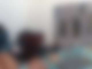 Live cam show with yohatinelly - Eating Pussy on googirlz