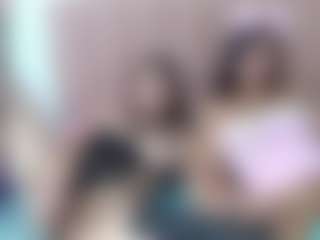 AmberAndCata's Live Sex Cam Show