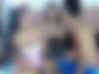 AmberAndCata's Live Sex Cam Show