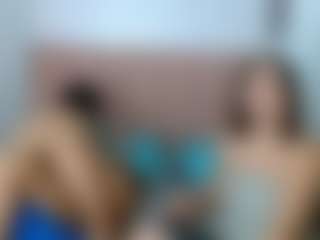AmberAndCata's Live Sex Cam Show