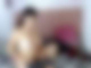 Live cam show with AmberAndCata - Fuck Machine on livesuperchat.net