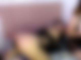 Live cam show with AmberAndCata - Smoking on TeamSkeetLive