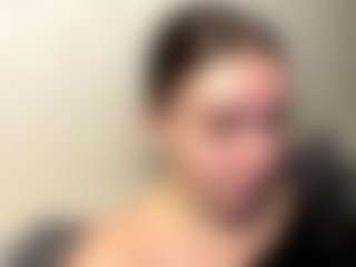 Live cam show with Dora - Granny Brown Hair on makecum.org