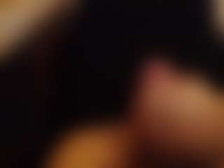 elderem0's Live Sex Cam Show