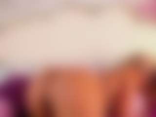 Live cam show with MaddyOlmos - Blonde Hair on crypto-cams