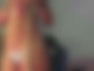 Live cam show with miasmithh11 - Average on CamSextacy
