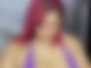 Live cam show with Maria-top - Moaning on StripNow