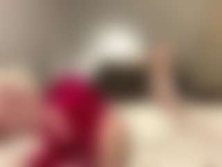 Live cam show with ShenaDeblois - New White on Stripli.com | united states