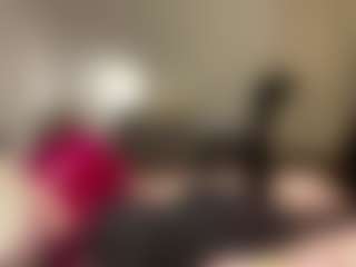 ShenaDeblois's Live Sex Cam Show