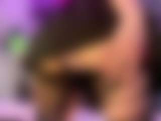 Live cam show with ShenaDeblois - Neon Hair on Soda Cam