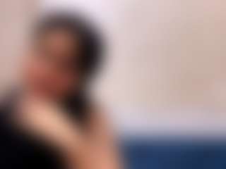Amina's Live Sex Cam Show