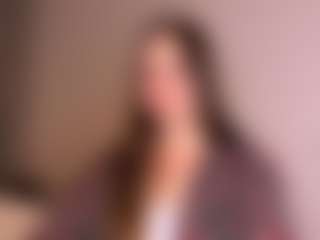 Amina's Live Sex Cam Show