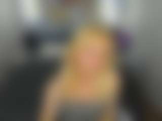 Live cam show with Clara-Schneider1 - Body Massage on Dolls Live