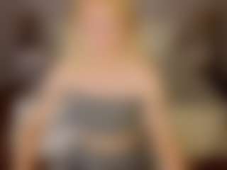 Show de cam en vivo con Clara-Schneider1 - Pm en Camsoda