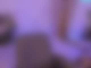 Live cam show with ElizabethVane - Smoking on Camsoda