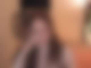 Live cam show with ElizabethVane - Smoking on xDating