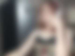Live cam show with EloraKiss - Tattoos Red Hair on xplaylive.com