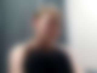 Show live cam dengan HarrietteCestari - Strip di Camsoda