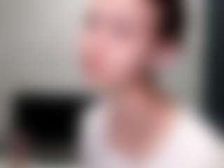 Live cam show with HarrietteCestari - Gray Eyes on Dolls Live