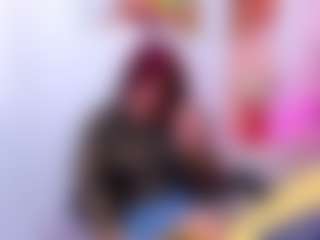 EmmaHiltton's Live Sex Cam Show