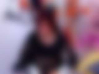 EmmaHiltton's Live Sex Cam Show