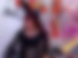 EmmaHiltton's Live Sex Cam Show