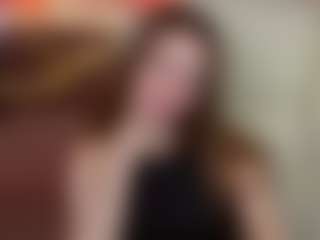 Live cam show with LilaSims - New Sexwebcam on SmokeAndPoke